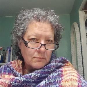 Meet your Posher, Connie